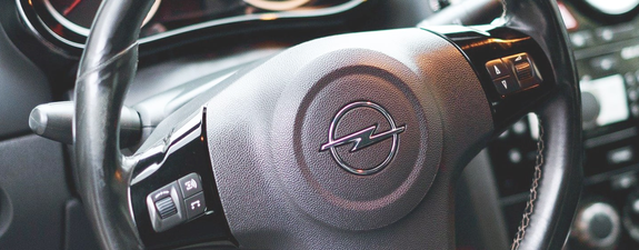 Dieselskandal Bei Opel Geschadigte Erhalten Entschadigung Klugo